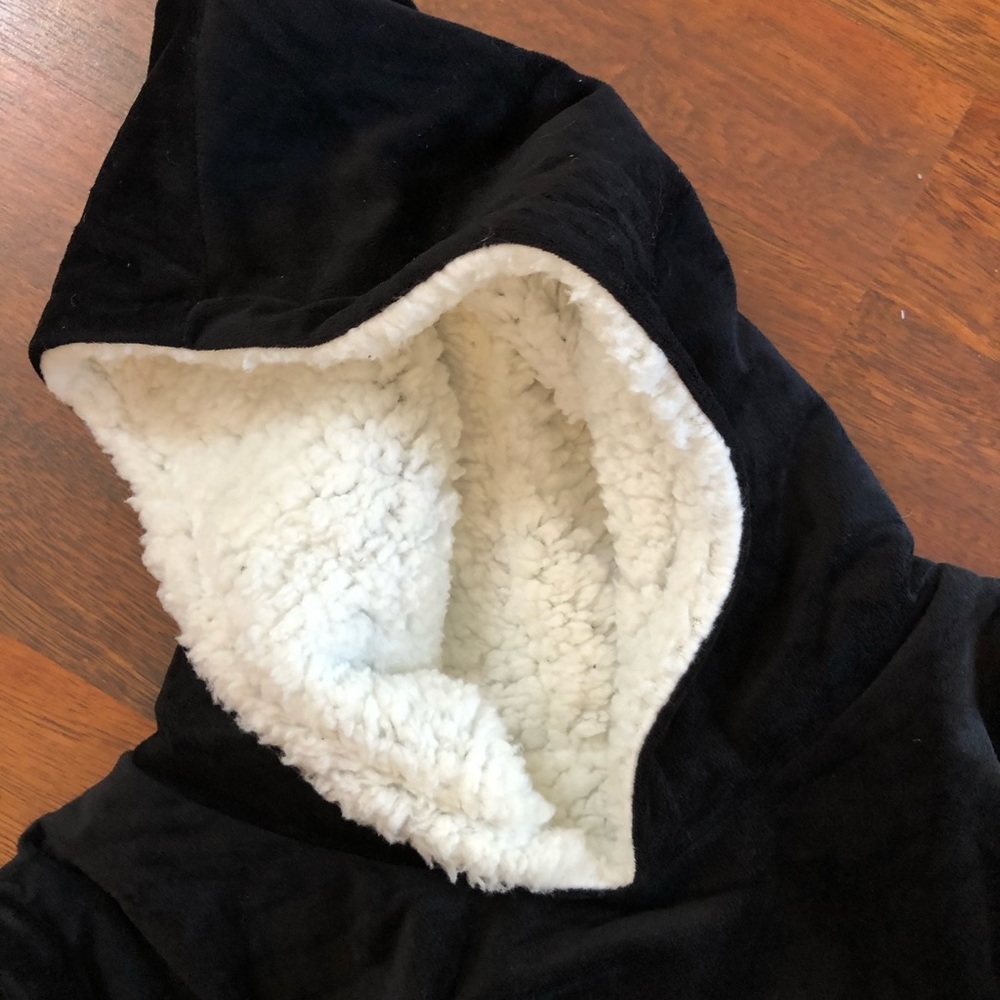 The comfy pullover hoodie lounger